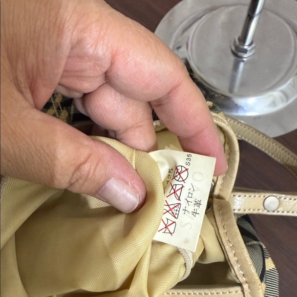 Burberry London- Blue Label - Picture 7 of 8